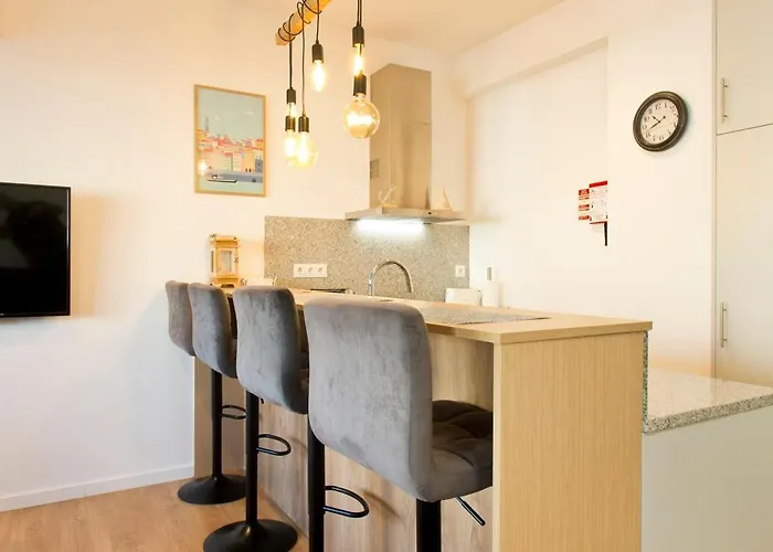 Casa Roberto - Apartment, Lift, Ac, Car Parking - Extra